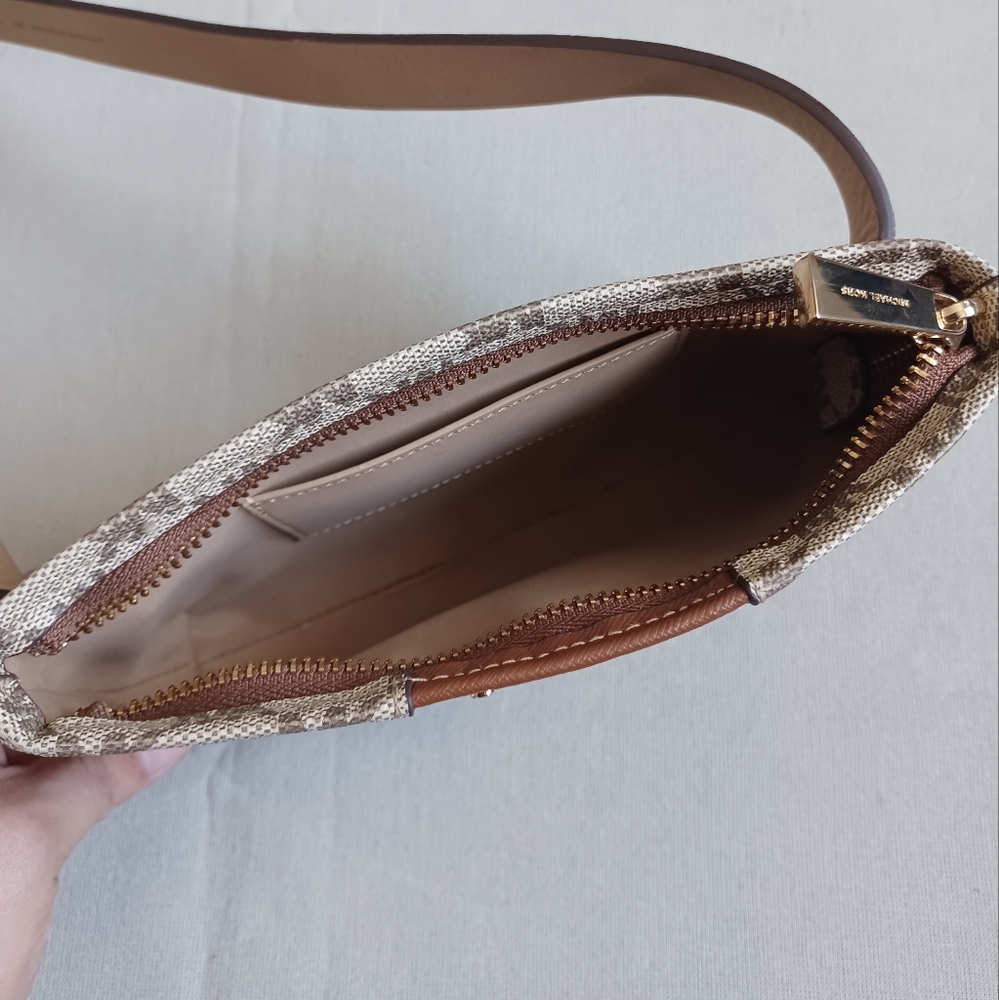 Michael Kors Belt Bag - Picture 4 of 10
